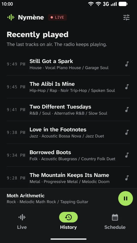 History screen of the Android app: the last tracks played, with their time and style.